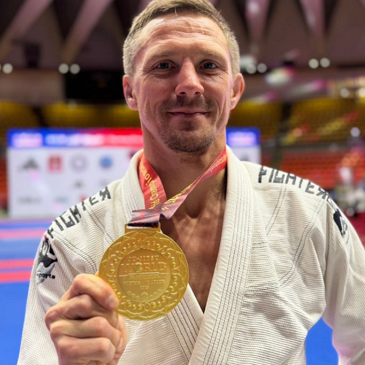 Дмитрий Бешенец - восьмикратный чемпион мира!